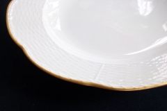 KPM (BERLIN) NEUOSIER 05-   SERVINGPLATTER  13 1/4"   .....   ttps://www.jaapiesfinechinastore.com