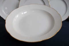 KPM (BERLIN) NEUOSIER 05- OPEN  RIM SERVING  BOWL  12"  .....   ttps://www.jaapiesfinechinastore.com