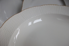 KPM (BERLIN) NEUOSIER 05- OPEN  RIM SERVING  BOWL  12"  .....   ttps://www.jaapiesfinechinastore.com