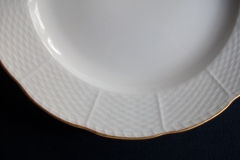 KPM (BERLIN) NEUOSIER 05- SALAD  PLATE   ..... https://www.jaapiesfinechinastore.com