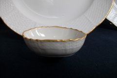 KPM (BERLIN) NEUOSIER 05-   INDIVIDUAL SALTS  .....   ttps://jaapiesfinechinastore.com