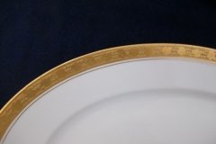 HUTSCHENREUTHER FAVORIT (ENCRUSTED GOLD BAND)-   OVAL HUTSCHENREUTHER FAVORIT-  OVAL SERVING PLATTER  16  1/4" ..... https://www.jaapiesFineChinaStore.com