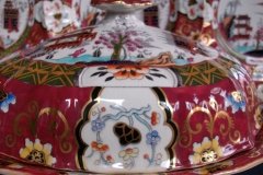 MASON'S #447 CANTON RED-  COVERED SERVING BOWL   .....   http://jaapiesfinechinastore.com