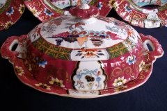 MASON'S #447 CANTON RED-  COVERED SERVING BOWL   .....   http://jaapiesfinechinastore.com
