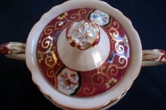 MASON'S #447 CANTON RED-  COVERED SUGAR BOWL   .....   http://jaapiesfinechinastore.com
