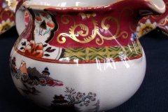 MASON'S #447 CANTON RED-  CREAMER   .....   http://jaapiesfinechinastore.com