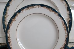 MINTON GROSVENOR- BREAD &  BUTTER PLATE .....   http://jaapiesfinechinastore.com