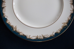 MINTON GROSVENOR- DINNER PLATE    .....   https://www.jaapiesfinechinastore.com