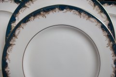 MINTON GROSVENOR- SALAD PLATE    .....   http://jaapiesfinechinastore.com