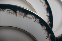 MINTON GROSVENOR- SALAD PLATE    .....   http://jaapiesfinechinastore.com