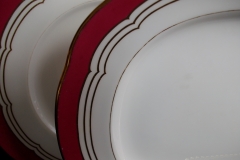 MINTON MAROON GILT OUTLINES- PLATTER 12 5/8   .....   https://www.jaapiesfinechinastore.com