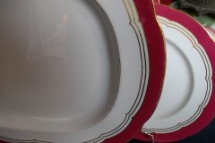 MINTON MAROON GILT OUTLINES- SERVING PLATTER 18 3/4"   .....   http://jaapiesfinechinastore.com