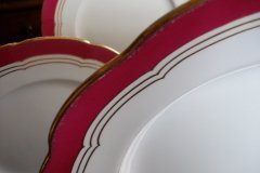 MINTON MAROON GILT OUTLINES- SERVING PLATTER 18 3/4"   .....   http://jaapiesfinechinastore.com