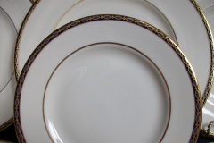 MINTON ST JAMES- BREAD & BUTTER PLATE   .....   https://www.jaapiesfinechinastore.com