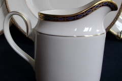 MINTON ST JAMES- CREAMER   .....   https://www.jaapiesfinechinastore.com