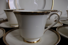 MINTON ST JAMES- CUP & SAUCER   .....   https://www.jaapiesfinechinastore.com