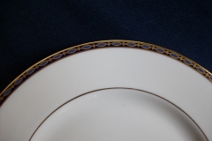 MINTON ST JAMES- SALAD PLATE   .....   https://www.jaapiesfinechinastore.com