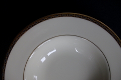 MINTON ST JAMES- RIM SOUP BOWL   .....   https://www.jaapiesfinechinastore.com