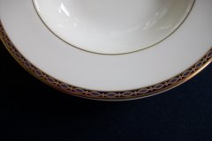 MINTON ST JAMES- RIM SOUP BOWL   .....   http://jaapiesfinechinastore.com