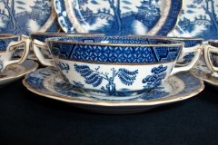 BOOTHS REAL OLD WILLOW A8025- BOOTHS REAL OLD WILLOW- BOOTHS REAL OLD WILLOW A8025- CREAM SOUP BOWL & SAUCER   .....   http://jaapiesfinechinastore.com
