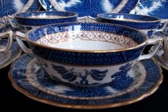 BOOTHS REAL OLD WILLOW A8025- BOOTHS REAL OLD WILLOW- BOOTHS REAL OLD WILLOW A8025- CREAM SOUP BOWL & SAUCER   .....   http://jaapiesfinechinastore.com