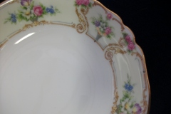 PAUL MULLER POMPADOUR- BERRY BOWL   5  1/4" ..... https://www.jaapiesfinechinastore.com