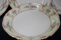 PAUL MULLER POMPADOUR- COUPE SOUP BOWL  7  1/2 " ..... https://www.jaapiesfinechinastore.com