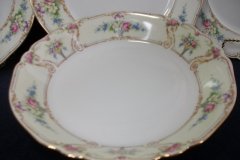 PAUL MULLER POMPADOUR- COUPE SOUP BOWL  7  1/2 " ..... http://jaapiesfinechinastore.com