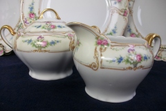 PAUL MULLER POMPADOUR- COVERED SUGAR BOWL   .....   https://www.jaapiesfinechinastore.com