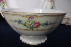 PAUL MULLER POMPADOUR- CRANBERRY BOWL    .....   http://jaapiesfinechinastore.com