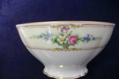 PAUL MULLER POMPADOUR- CRANBERRY BOWL    .....   http://jaapiesfinechinastore.com