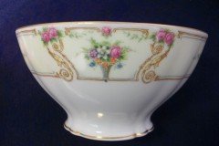 PAUL MULLER POMPADOUR- CRANBERRY BOWL    .....   http://jaapiesfinechinastore.com
