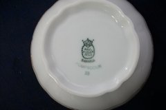 PAUL MULLER POMPADOUR- CRANBERRY BOWL    .....   http://jaapiesfinechinastore.com