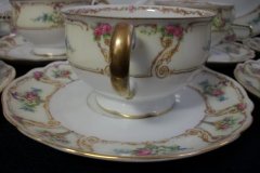 PAUL MULLER POMPADOUR- CUP & SAUCER    .....   http://jaapiesfinechinastore.com