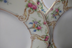 PAUL MULLER POMPADOUR- DINNER PLATE  9  7/8 " ..... https://www.jaapiesfinechinastore.com