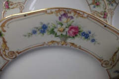 PAUL MULLER POMPADOUR- DINNER PLATE  9  7/8 " ..... https://www.jaapiesfinechinastore.com