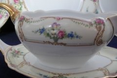 PAUL MULLER POMPADOUR- GRAVY BOAT WITH UNDERPLATE    .....   http://jaapiesfinechinastore.com