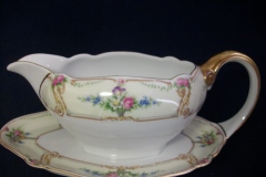 PAUL MULLER POMPADOUR- GRAVY BOAT WITH UNDERPLATE    .....   https://www.jaapiesfinechinastore.com