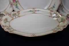 PAUL MULLER POMPADOUR- RELISH DISH  9  7/8"   ..... http://jaapiesfinechinastore.com