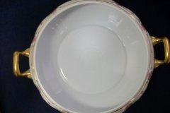 PAUL MULLER POMPADOUR- ROUND COVERED SERVING BOWL  ..... http://jaapiesfinechinastore.com