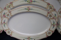 PAUL MULLER POMPADOUR- SERVING PLATTER 12 5/8"   ..... https://www.jaapiesfinechinastore.com