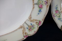 PAUL MULLER POMPADOUR- SERVING PLATTER 12 5/8"   ..... http://jaapiesfinechinastore.com