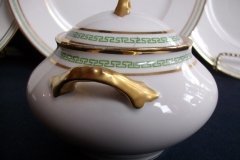 PORCELAINE LIMOUSINE/MARTIAL REDON GREEN GREEK KEY-  COVERED SUGAR BOWL   ..... http://jaapiesfinechinastore.com