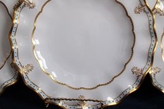 ROYAL CROWN DERBY LOMBARDY- DINNER PLATE   .....   http://jaapiesfinechinastore.com