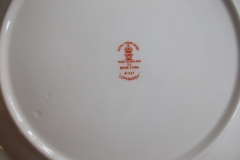 ROYAL CROWN DERBY LOMBARDY- DINNER PLATE   .....   https://www.jaapiesfinechinastore.com