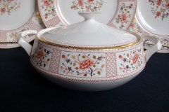 ROYAL CROWN DERBY LUCIENNE #A1266- COVERED SERVING BOWL   .....   https://www.jaapiesfinechinastore.com