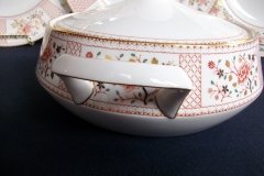 ROYAL CROWN DERBY LUCIENNE #A1266- COVERED SERVING BOWL   .....   http://jaapiesfinechinastore.com
