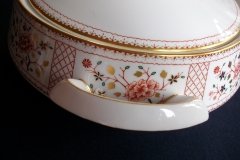 ROYAL CROWN DERBY LUCIENNE #A1266- COVERED SERVING BOWL   .....   http://jaapiesfinechinastore.com