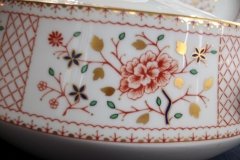 ROYAL CROWN DERBY LUCIENNE #A1266- COVERED SERVING BOWL   .....   http://jaapiesfinechinastore.com