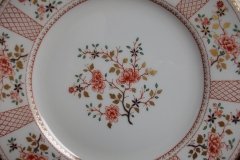 ROYAL CROWN DERBY LUCIENNE #A1266-  DINNER PLATE   .....   http://jaapiesfinechinastore.com